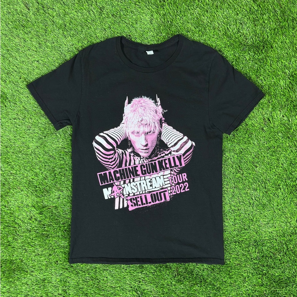 Machine Gun Kelly Mainstream Sellout 2022 Tour Shirt Double Sided - Size Medium